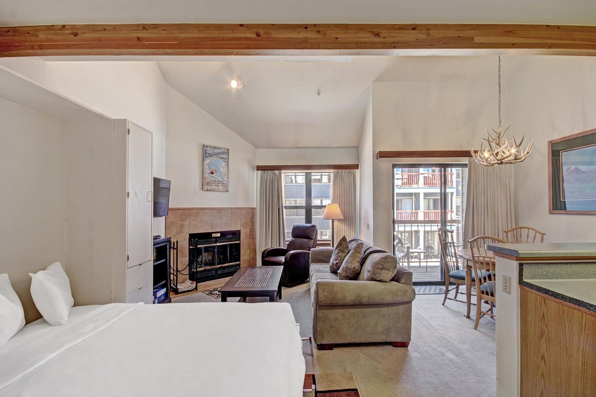 River Mountain By Hospitality *