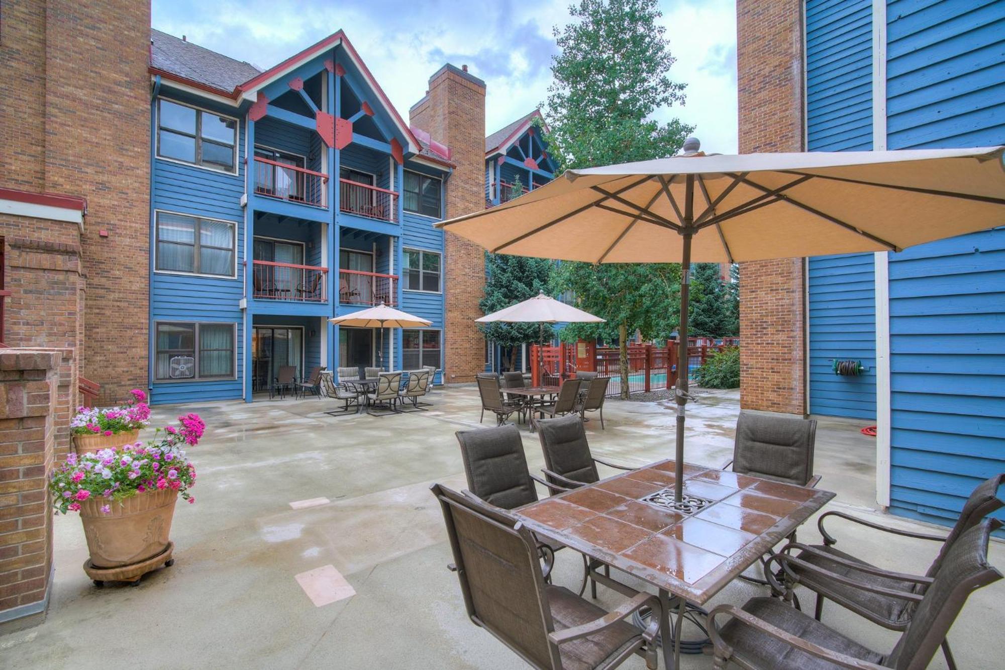 River Mountain By Hospitality Lodge Breckenridge